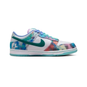 Nike SB Dunk Low x Futura Laboratories